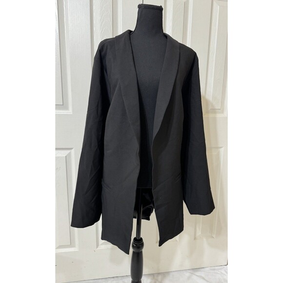 NWT  TORRID Womens Jacket Black Relaxed Open Front sz 5 Stretch - Picture 1 of 6